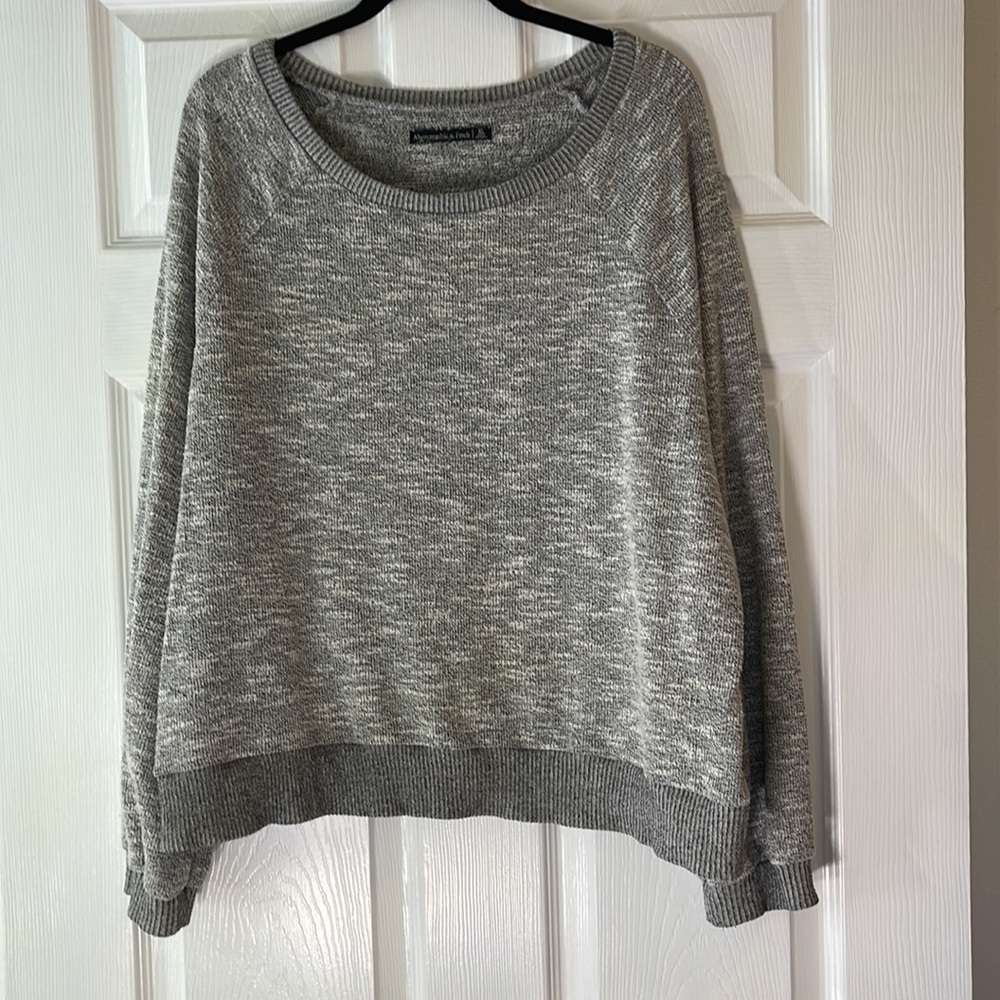 Abercrombie & Fitch Oversized Long Sleeve Soft Knit Top Women’s Size XL Gray